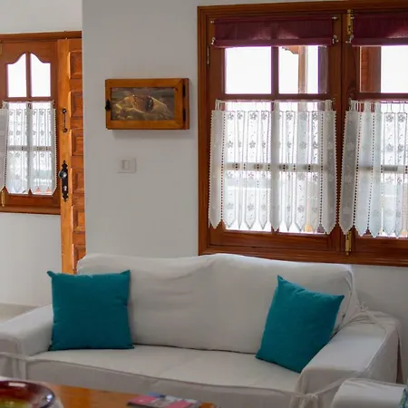 Ayfa Punta Mujeres